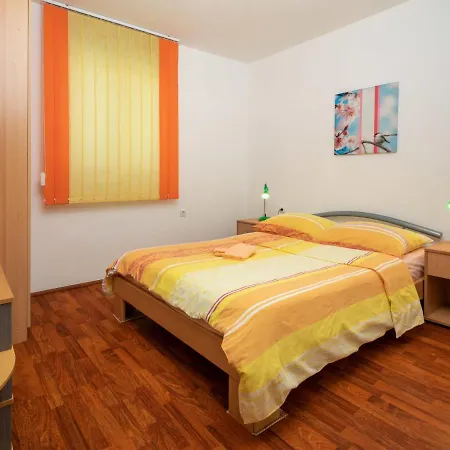 Ana By Interhome Šilo