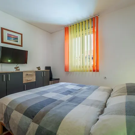 Prázdninový dům Ana By Interhome